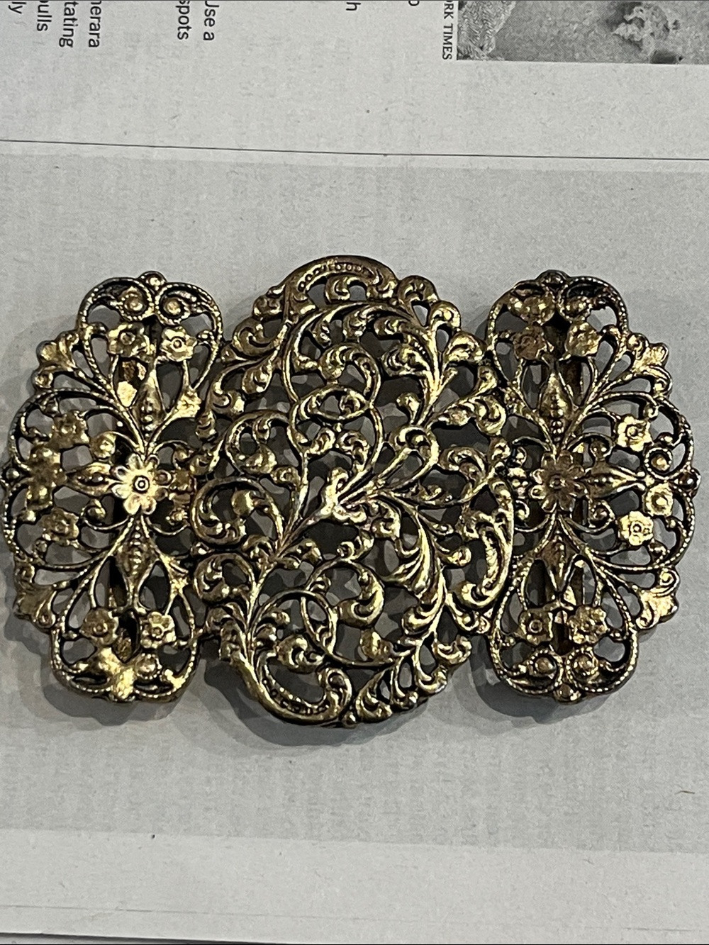 Antique Filigree Metal belt buckle large in Antique GOLDTONE